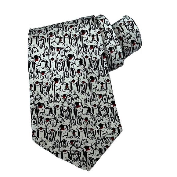 Vintage 80s Goofy Black, White, Red Repeating Goofy Face 100% Silk Handmade 58" - Picture 1 of 6